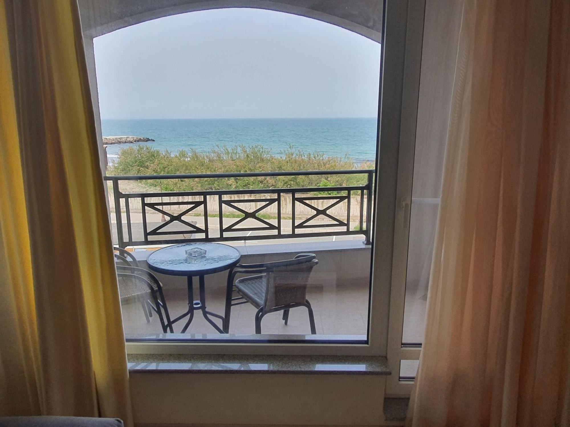 Таня 8 Apartment Pomorie Ngoại thất bức ảnh